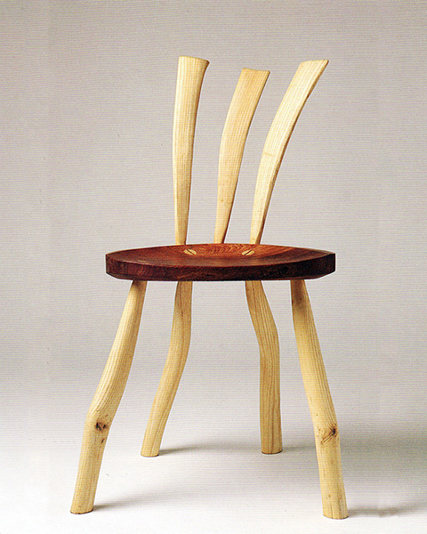 wfi-A Posse 3 chair by Titus Davies